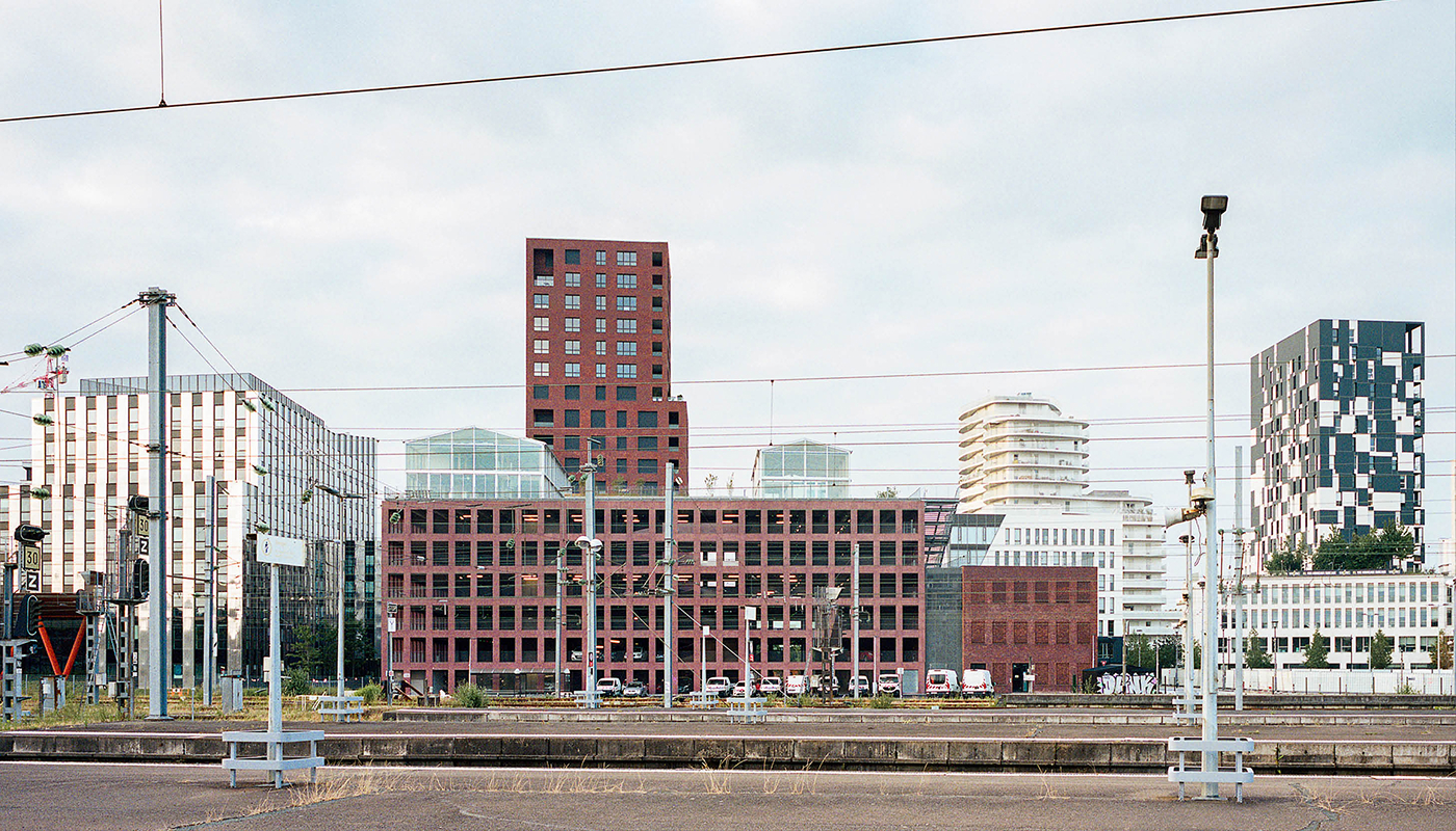 260528-web-1
