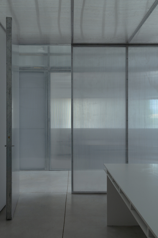 260603-web-10